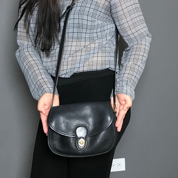 Welcome to my Closet✨ - Picture 8 of 8